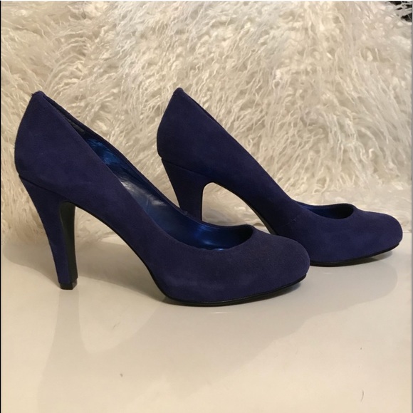 Steve Madden blue suede shoes - Picture 2 of 8